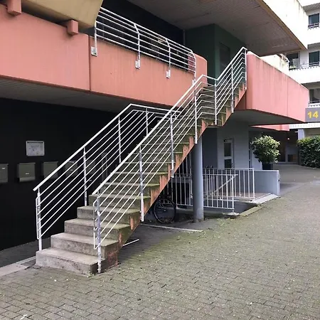 Casa Ramu Am Stadion